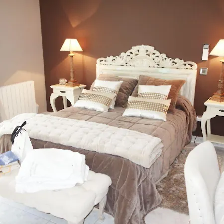 Alojamento de Acomodação e Pequeno-almoço Chez Virginie