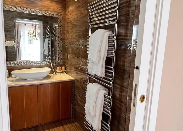 Chez Virginie Bed & Breakfast