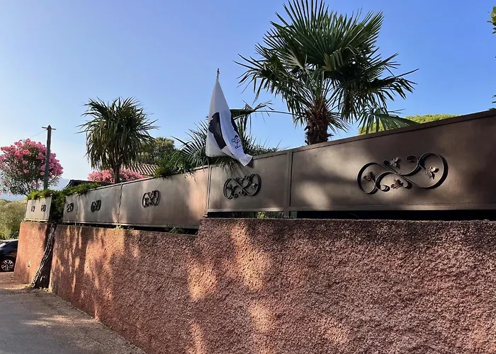 Bed & Breakfast Chez Virginie 4*